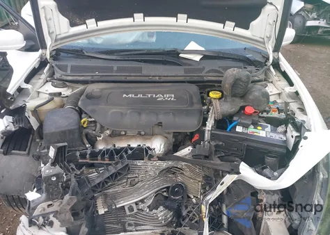 2015 Dodge Dart Sxt из США, поврежденный, VIN 1C3CDFBB7FD182191